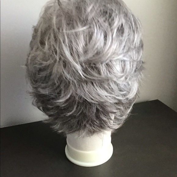 Jazz Mono Top Wig by Rene’ of Paris - Picture 3 of 8